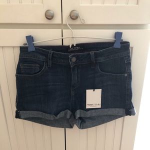 FRAN denim Jackie shorts. NWT size 29